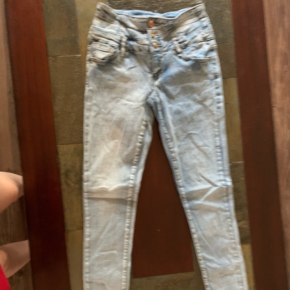 ardenes jeans. size 3. - Picture 2 of 3